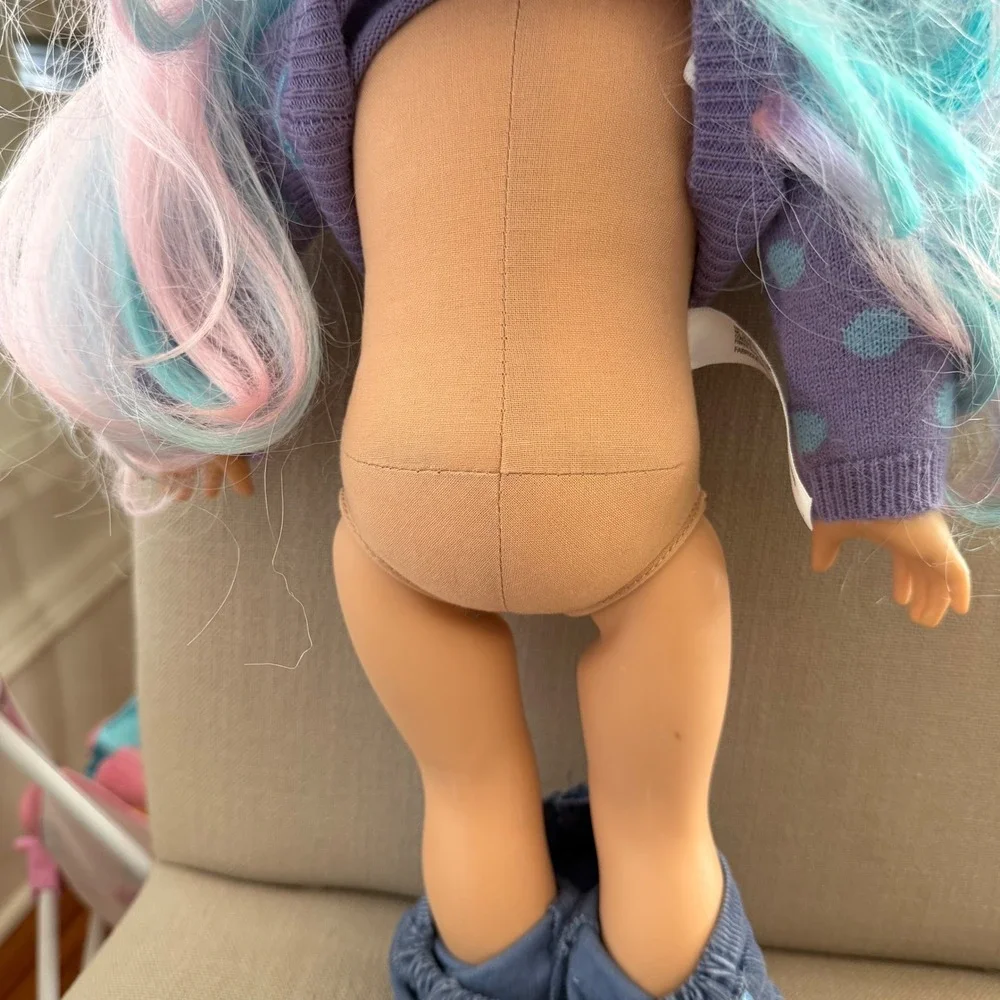 American Girl Doll 2017 Truly Me Blue Pink Hair Dressed Pierced Ears‎ Blue Eyes